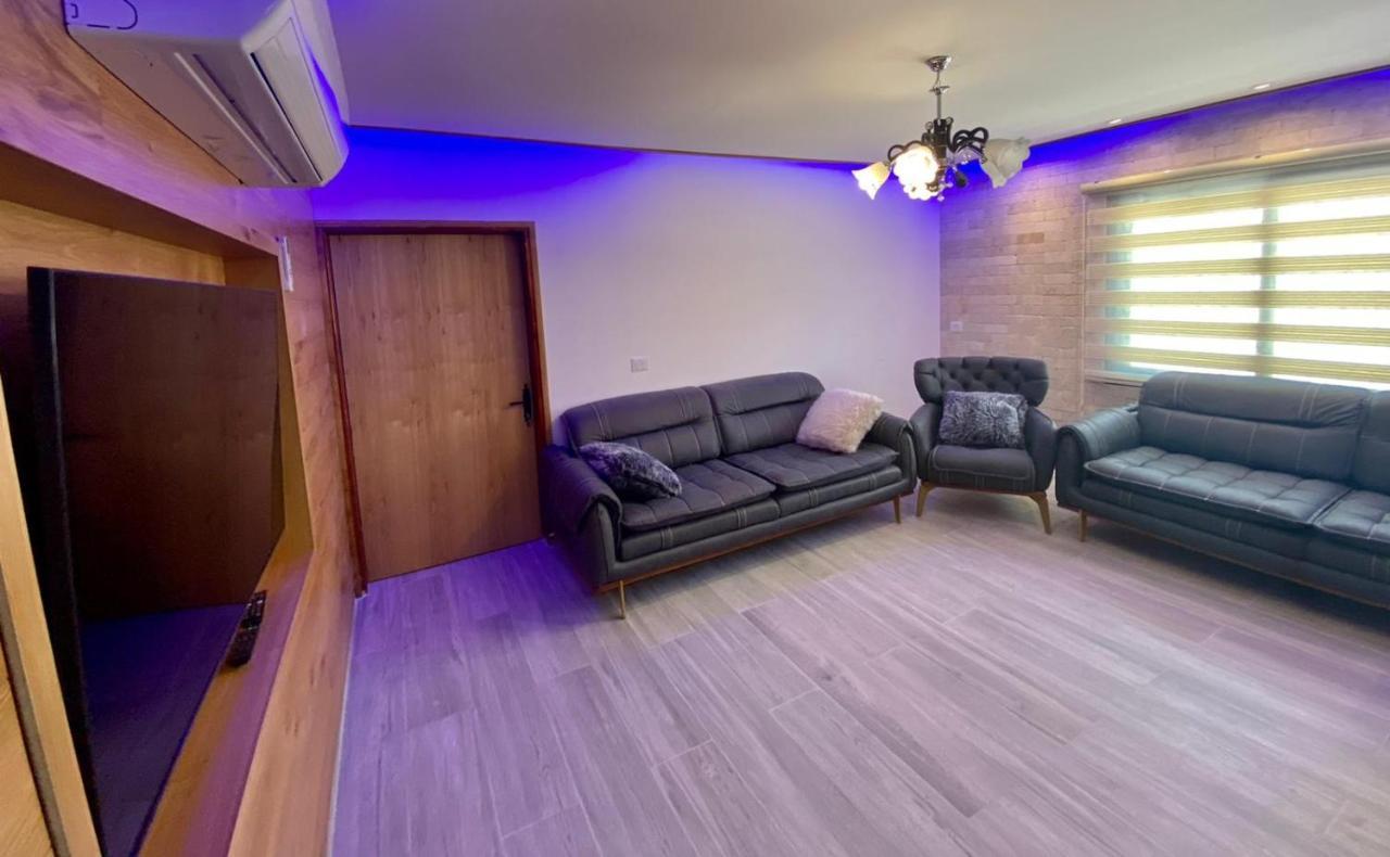 Apartmán אלאפנדי Madždal Šams Exteriér fotografie