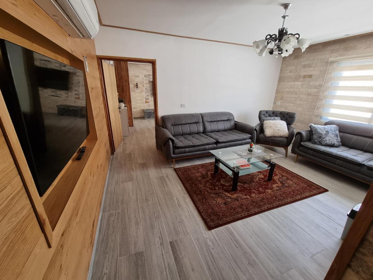 Apartmán אלאפנדי Madždal Šams Exteriér fotografie